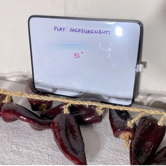 Vintage Decorative Paper Maché Deep Red Peppers On A Braided Rope - Picture 14 of 15